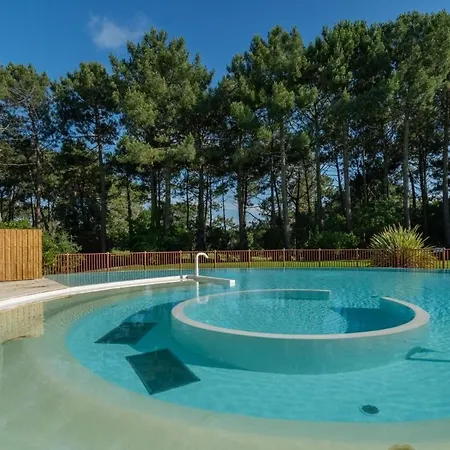 Résidence Les Pins - Maeva - 5 Personnes - Sélection Mae-7452 Lacanau